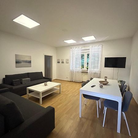 Gemuetliche Ferienwohnung - Voll Ausgestattet, Zentral Aber Ruhig ! Wuppertal Luaran gambar