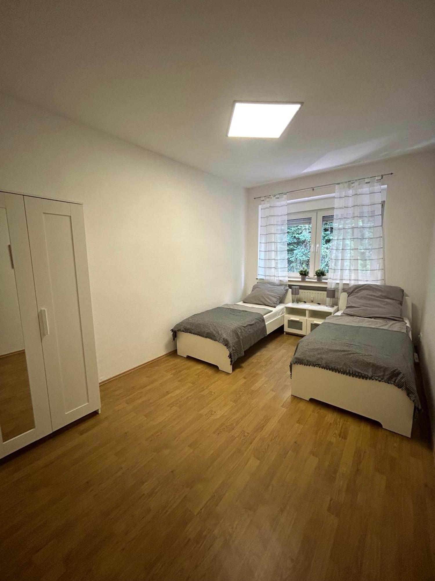 Gemuetliche Ferienwohnung - Voll Ausgestattet, Zentral Aber Ruhig ! Wuppertal Luaran gambar
