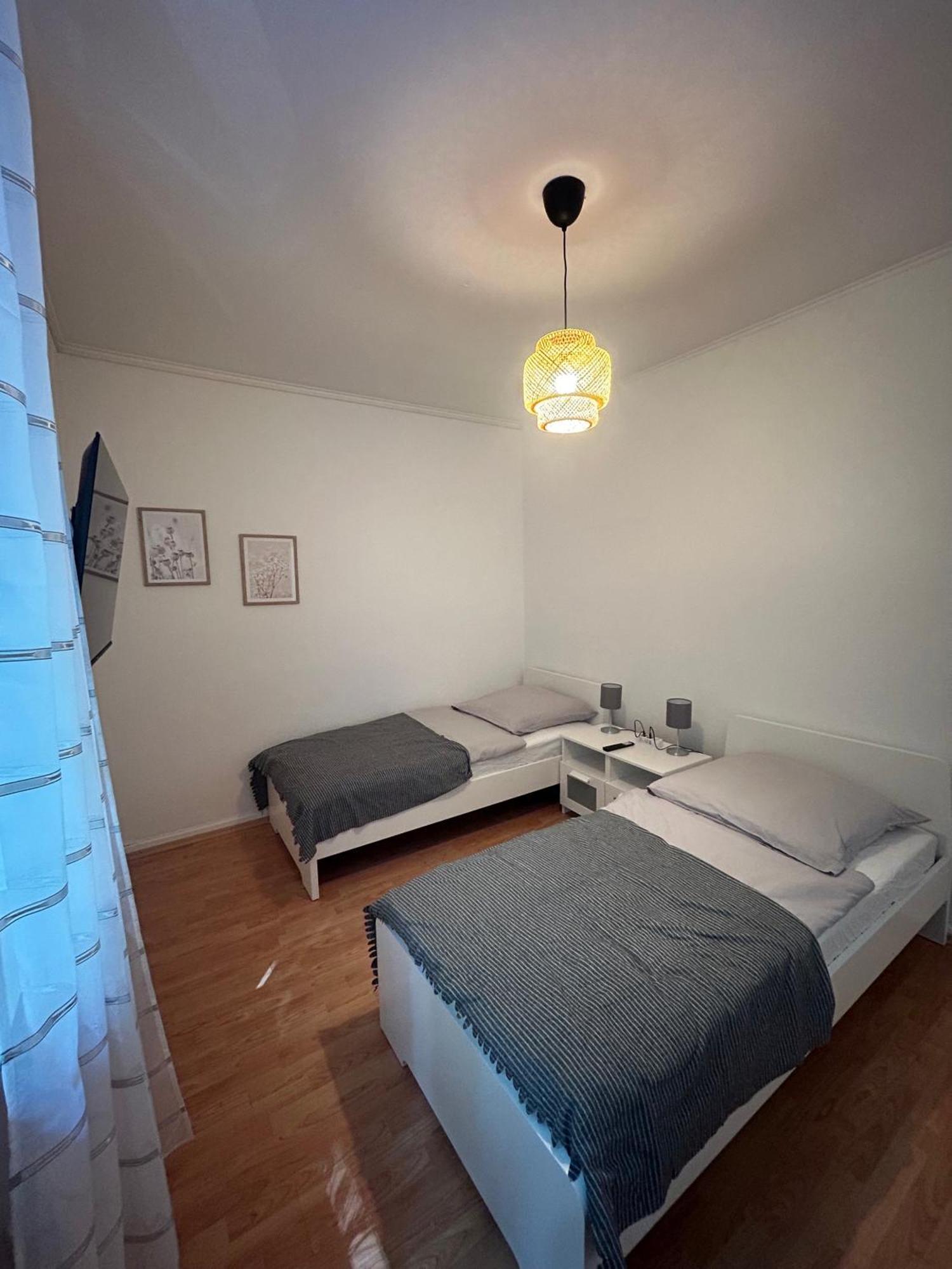 Gemuetliche Ferienwohnung - Voll Ausgestattet, Zentral Aber Ruhig ! Wuppertal Luaran gambar